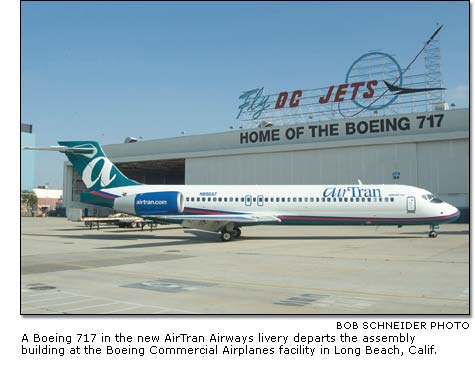 A Boeing 717 in the new AirTran Airways livery